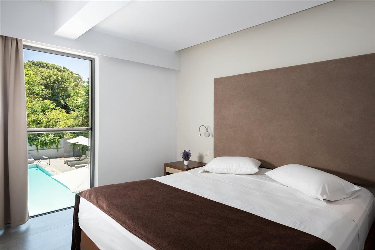 Oktober Downtown Boutique Hotel Rhodes City 外观 照片