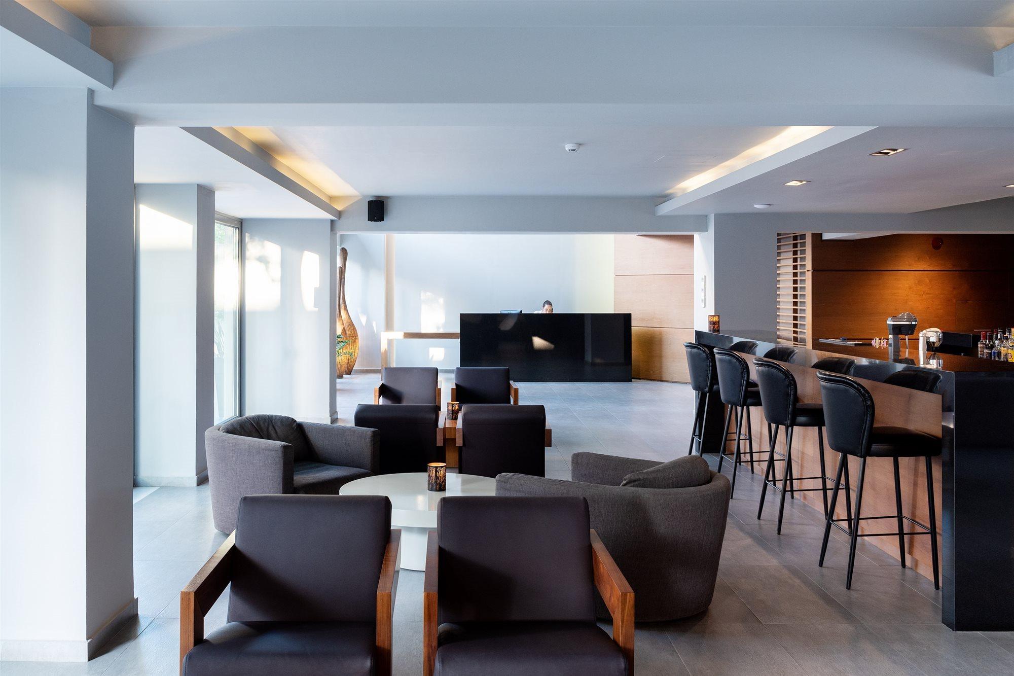 Oktober Downtown Boutique Hotel Rhodes City 外观 照片