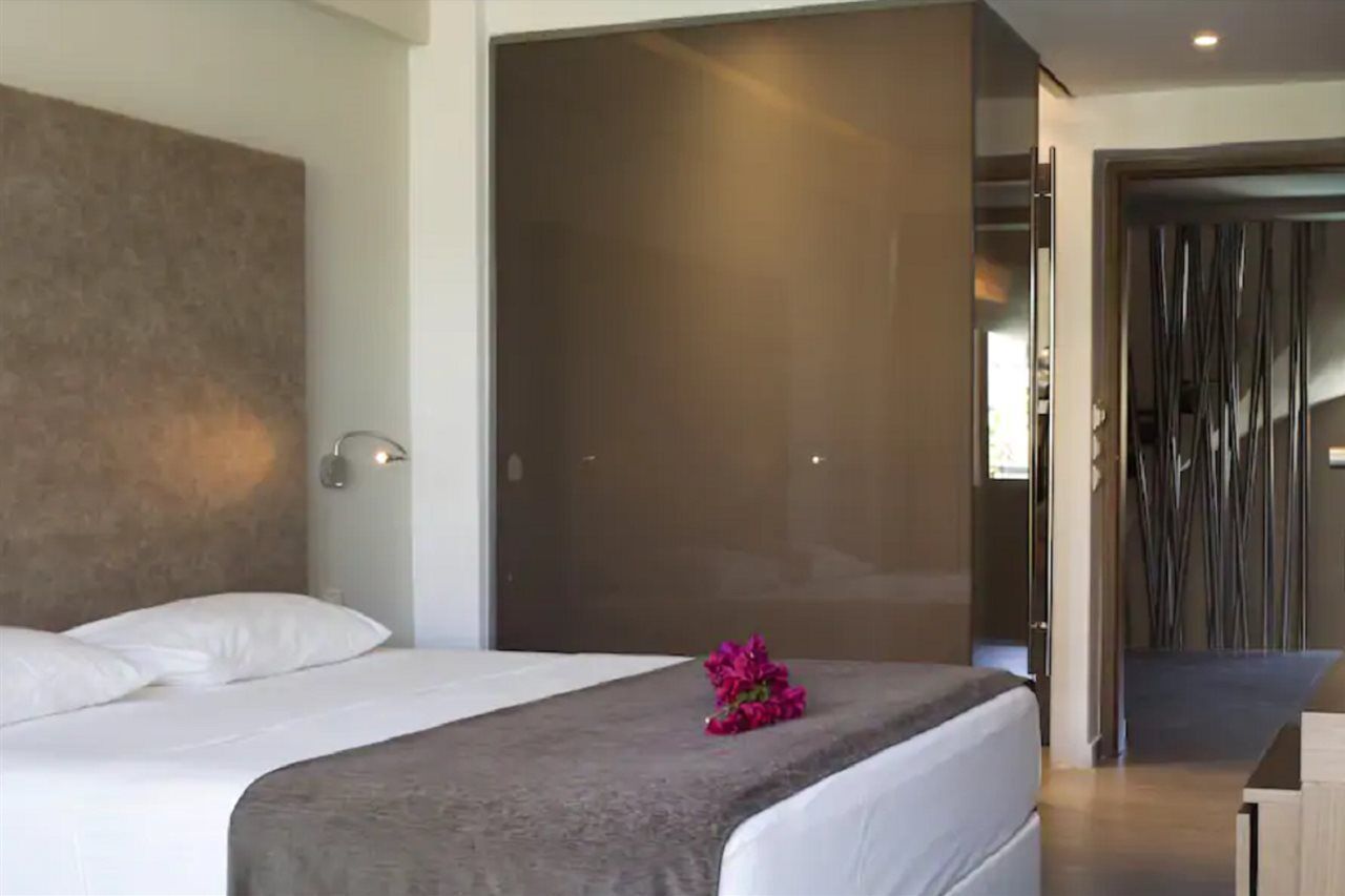 Oktober Downtown Boutique Hotel Rhodes City 外观 照片